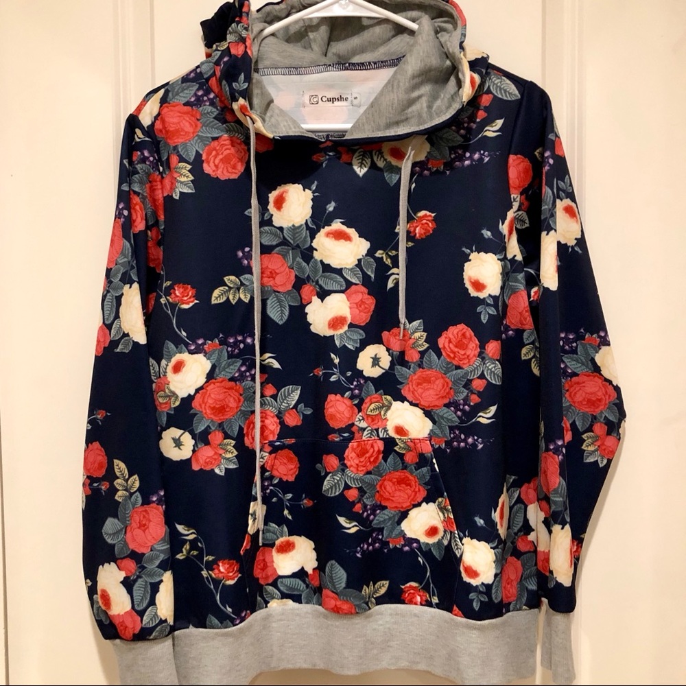 3/$20 Floral sweatshirt